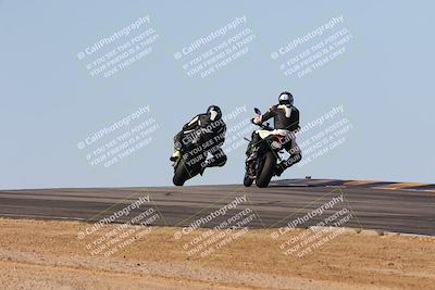 media/Feb-06-2025-Racers Edge (Thu) [[c17ed6f7b1]]/2-B Group/Session 4 End (Turn 10 Backside)/